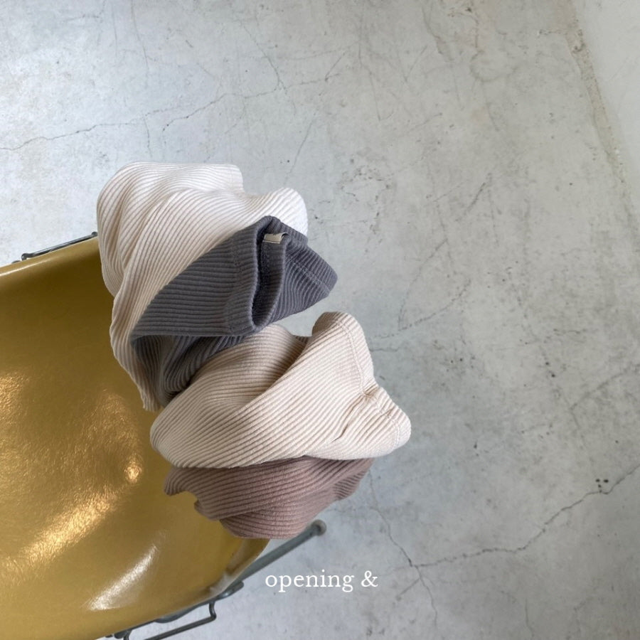 Cream Leggings