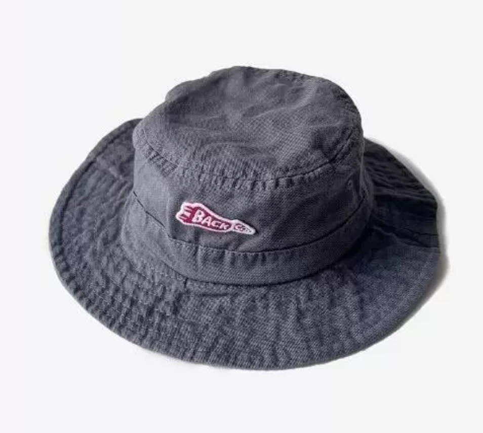 Back bucket hat