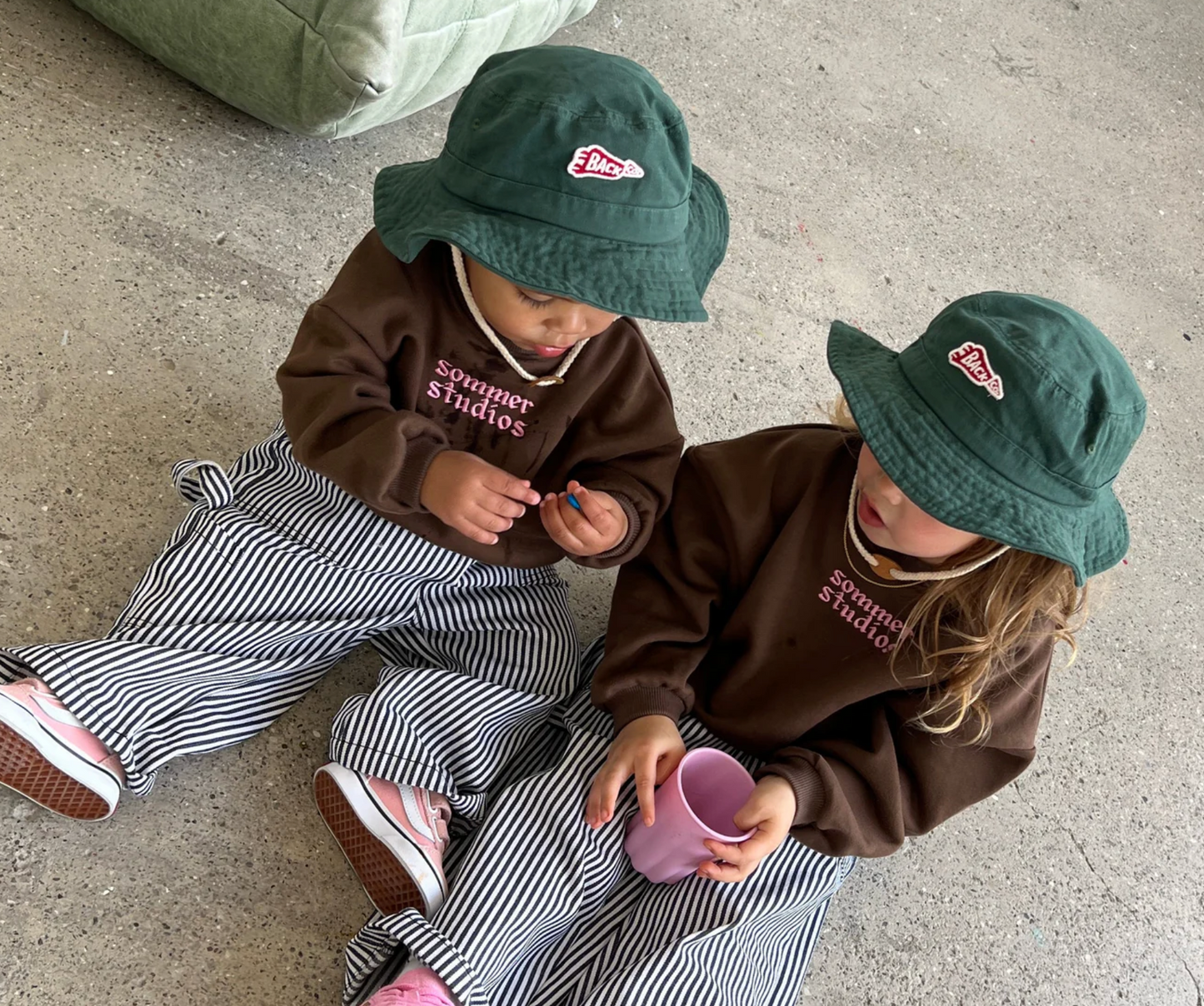 Back bucket hat